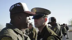 L'enfer carcéral Officiers sur le qui-vive