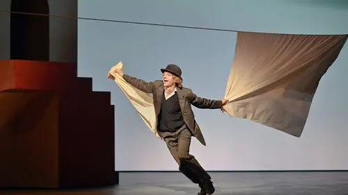 L'heure espagnole & Pulcinella : Une soirée à l'Opéra-Comique