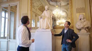 Voltaire, à la recherche du corps dispersé