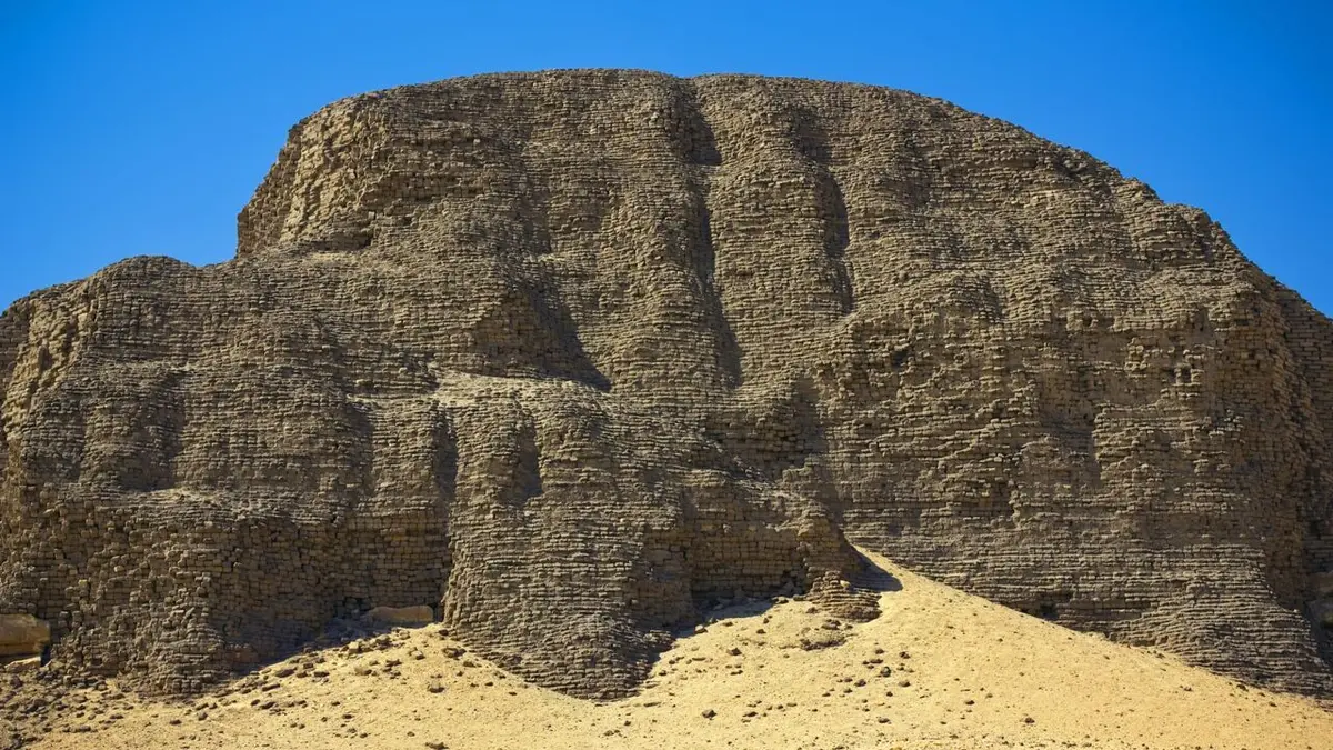 L'Histoire en 3D La pyramide de Sésotris II
