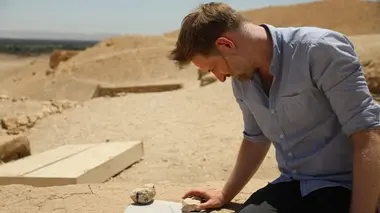 Les pyramides des pharaons oubliés