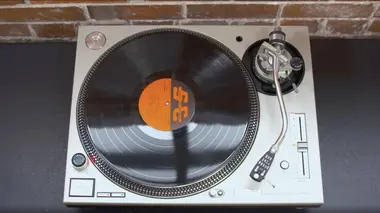 Machines à laver, baumes à lèvres, grill