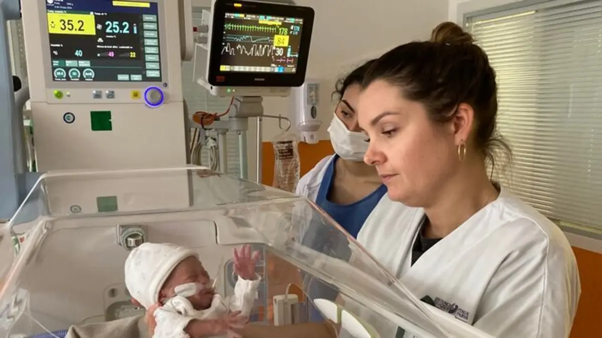 Visuel de L'hôpital des premiers jours