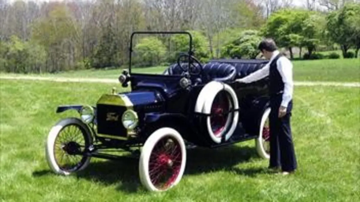 L'incroyable histoire de l'automobile américaine E01