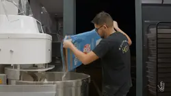 Visuel de L'oeil et la main