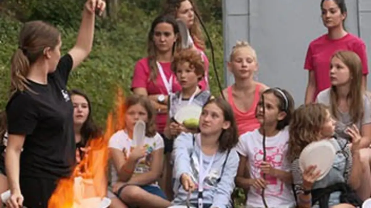 L'oeil et la main Ma colo, ma tribu