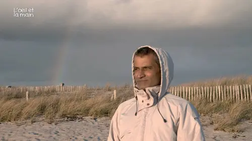 L'œil et la main Qamar, un récit de vie