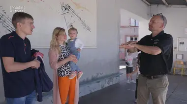 Une famille ukrainienne, loin de la guerre