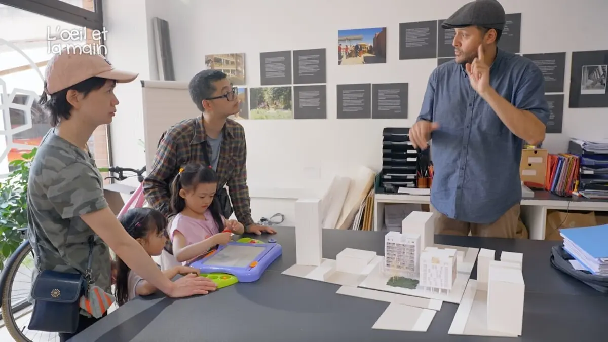 L'oeil et la main Habiter autrement