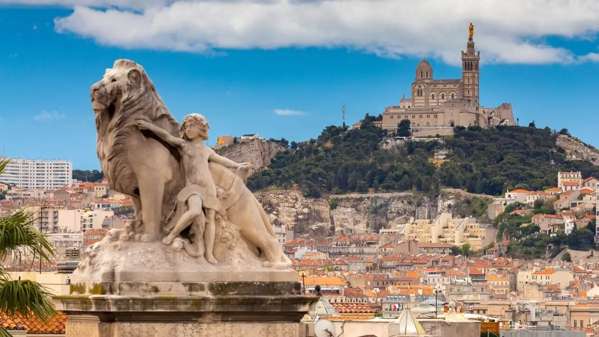 L'opération spéciale : La France accueille la flamme