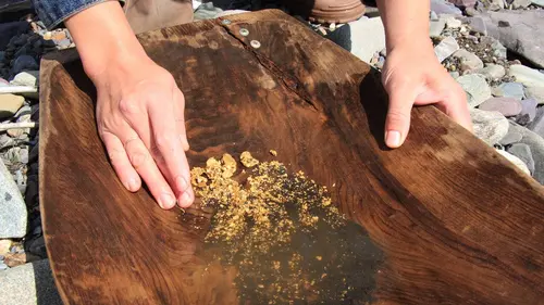 L'or des crocodiles S01E03 La tension monte