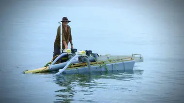 L'or des crocodiles S01E06 Si près du but
