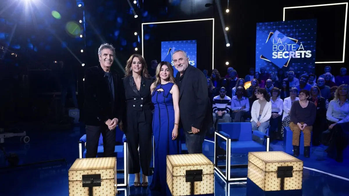 La boîte à secrets Invités : Julien Clerc, Julie Zenatti, Antoine Duléry