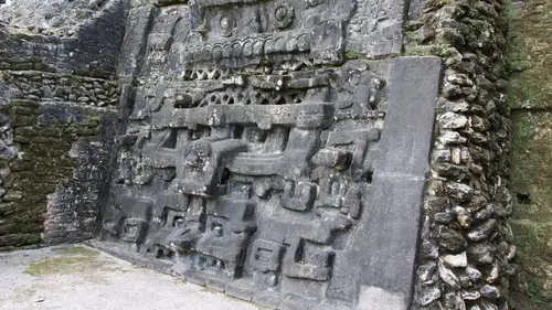 La chute des rois mayas