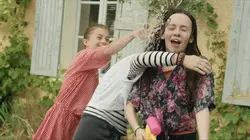 La Colo S01E10 Le secret du totem