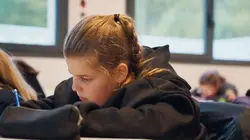 La cour des grands Tous solidaires !