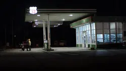 La distance entre le ciel et nous