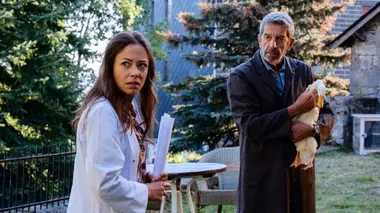 La doc et le véto S01E06 Plume noire