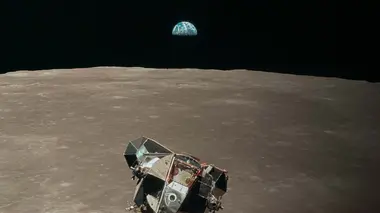 La face cachée du premier pas sur la lune