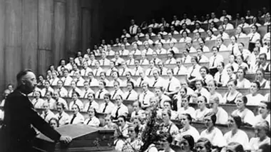 La fascination des femmes pour Hitler