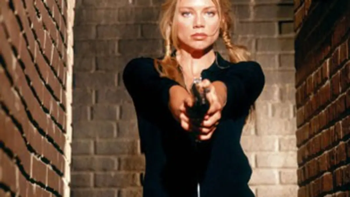 La femme Nikita S02E20 Entre deux feux