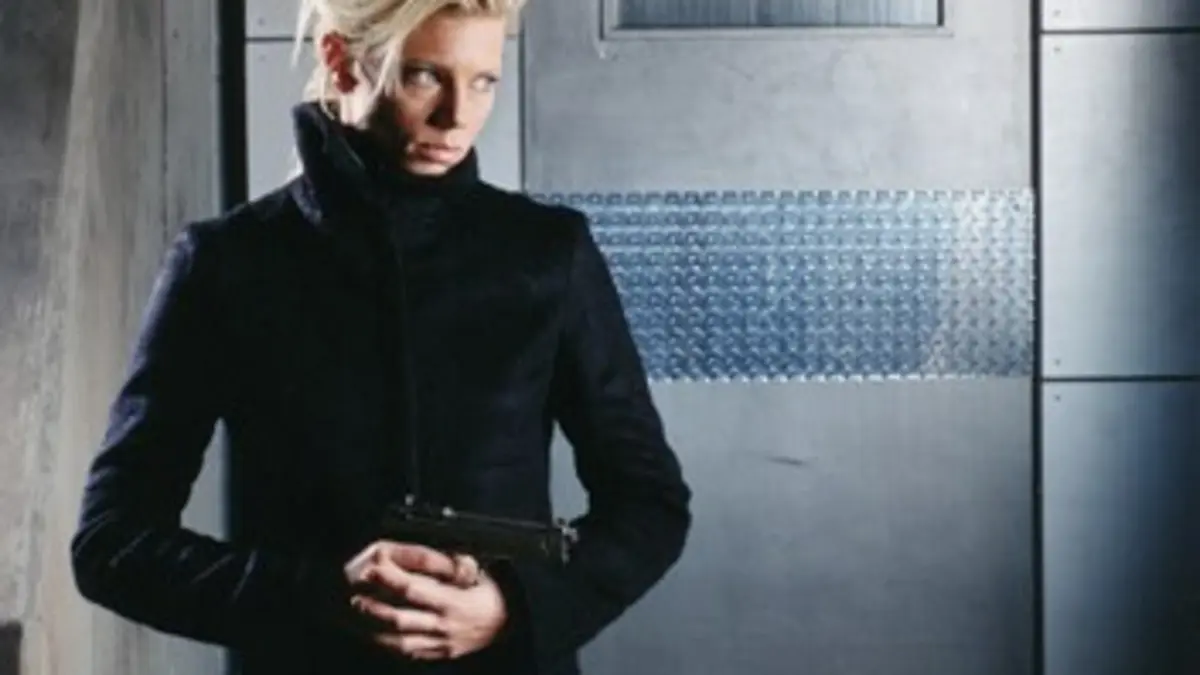 La femme Nikita S04E11 Le temps des héros