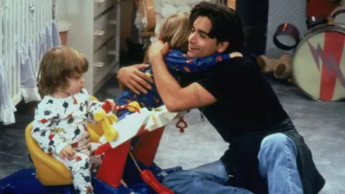 La fête à la maison S06E06 Jesse retourne à l'école en streaming