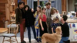 La fête à la maison S07E24 La vente de la maison