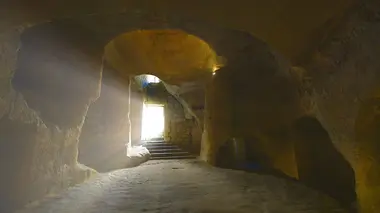 La France des mystères Tunnels et souterrains interdits