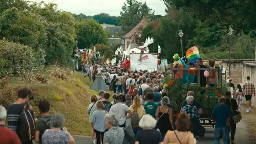 La France en vrai Fini la bamboche ?