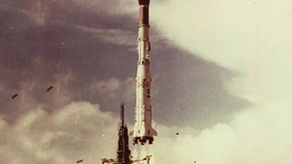 La France et l'espace : 50 ans de conquête E01 La saga des lanceurs