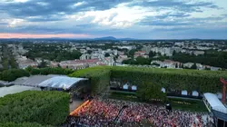 Visuel de La grande fête des tubes 80, 90, 2000