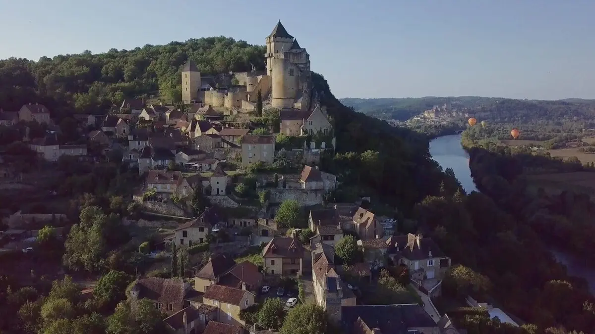 La grande histoire des châteaux forts