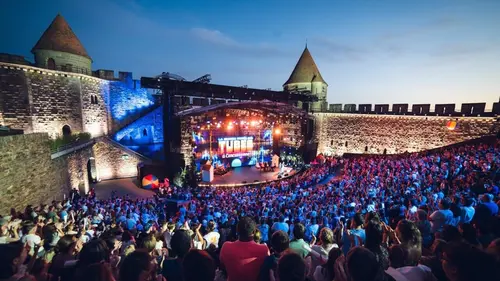 La grande soirée des tubes du camping à Carcassonne