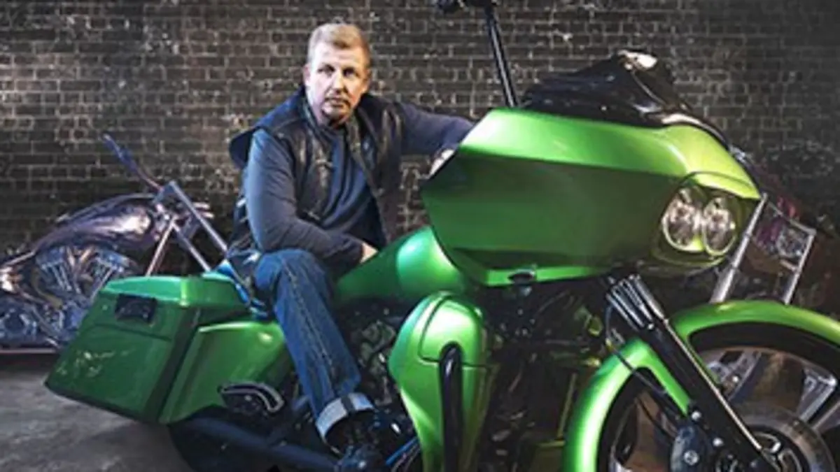 La guerre des Bikers E04 La pression monte