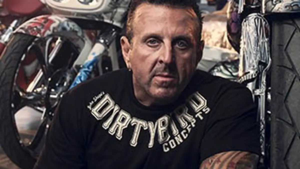 La guerre des Bikers E06 Un pari risqué