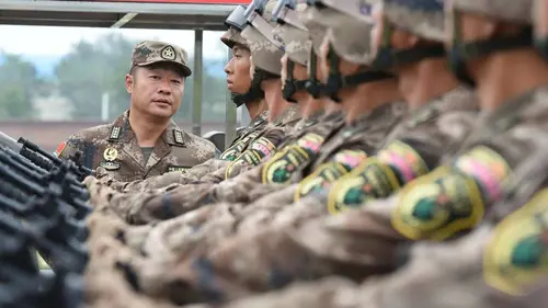 La guerre moderne, mode d'emploi Guerre civile