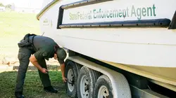 La loi de la Louisiane S01E03 Les espions du ciel
