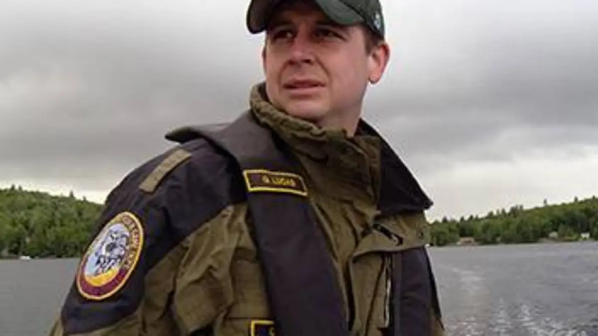 La loi de Northwoods : New Hampshire S01E03 La chasse aux chasseurs