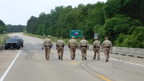 La loi du Texas Début de saison