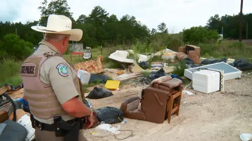 La loi du Texas Affrontement au lac
