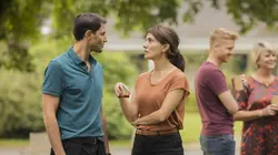 La maison d'en face S01E06