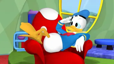 La maison de Mickey S01E06 Donald et les haricots magiques