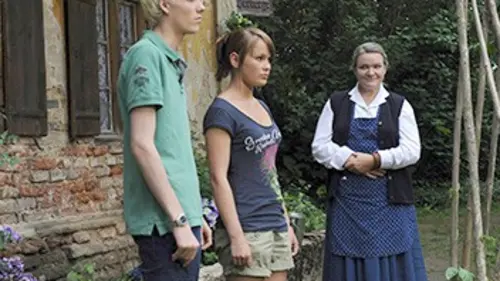 La malédiction du faucon S01E09 Soupçons