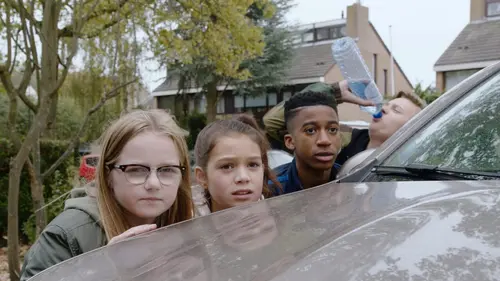 La méthode Flore S02E14 Le voisin