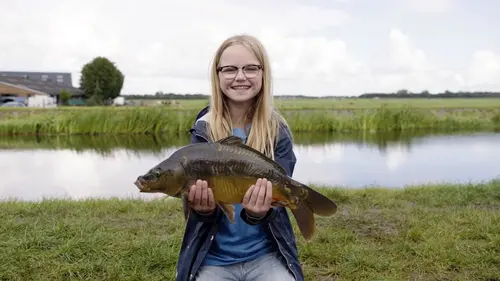 La méthode Flore S01E07 La pêche à la carpe
