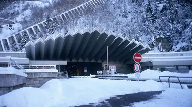 La minute de vérité S01E02 Le tunnel du Mont-Blanc
