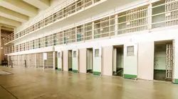 La petite prison dans la prairie