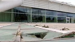 La piste des éléphants blancs