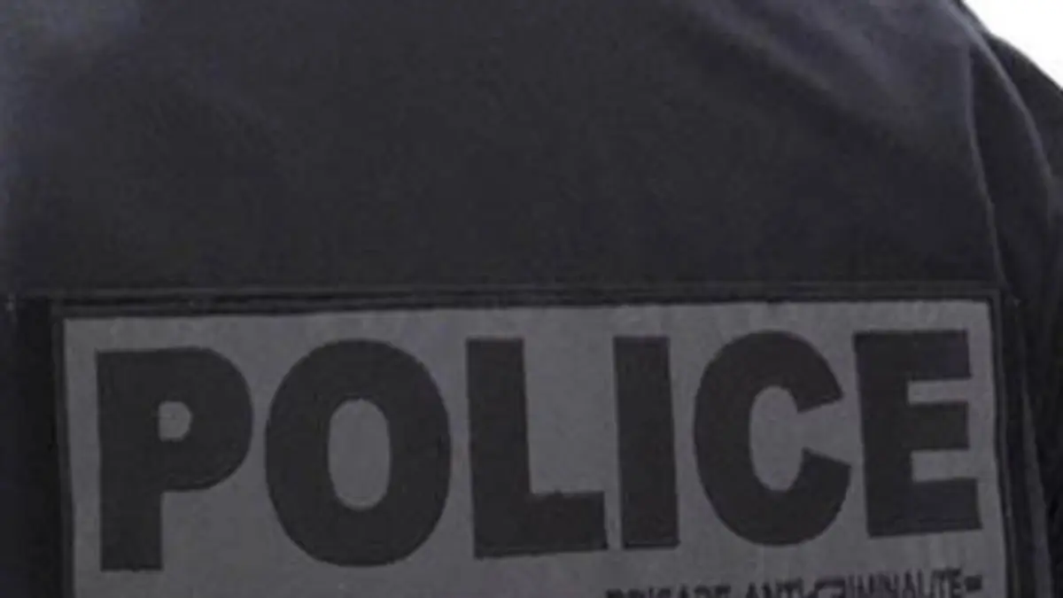 La police... sur le fil